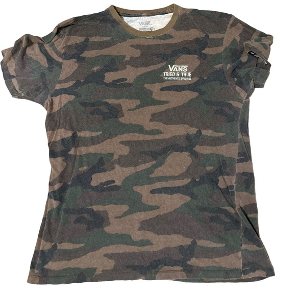 Vans Other - Vans Off The Wall Tshirt camo